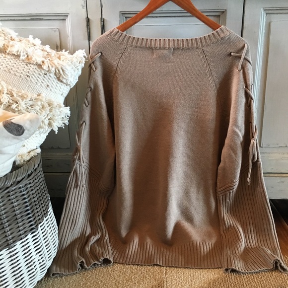 Last Two! Flash Sale! Tie Sleeve Pullover Sweater - Picture 7 of 8